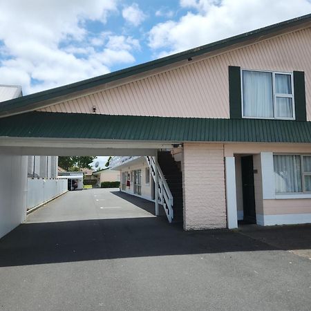Cedar Lodge Motel Гамільтон Екстер'єр фото