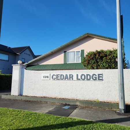 Cedar Lodge Motel Гамільтон Екстер'єр фото