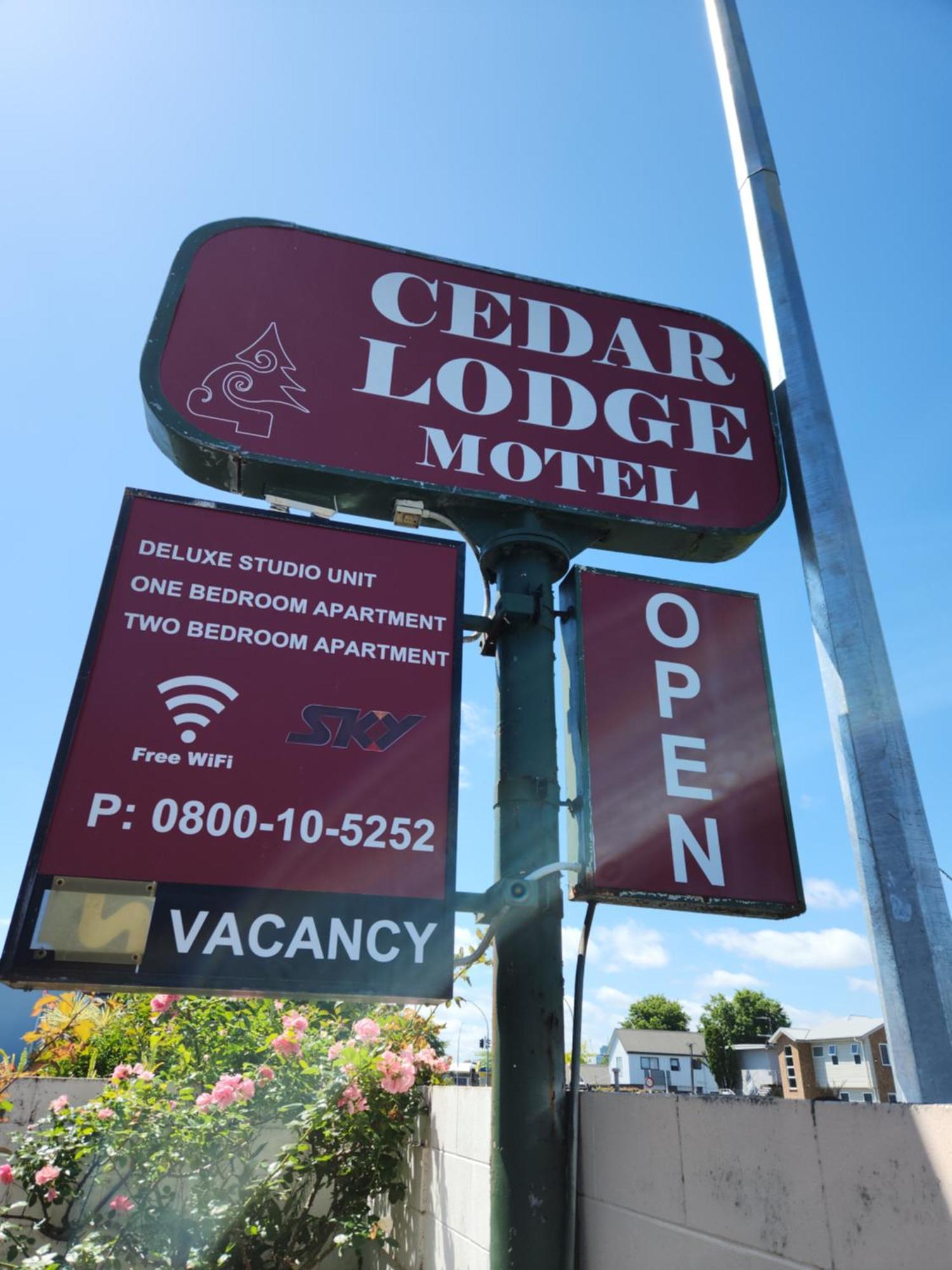 Cedar Lodge Motel Гамільтон Екстер'єр фото